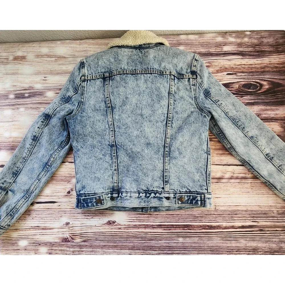 Levi's Men's Blue Sherpa-Lined Denim Jacket